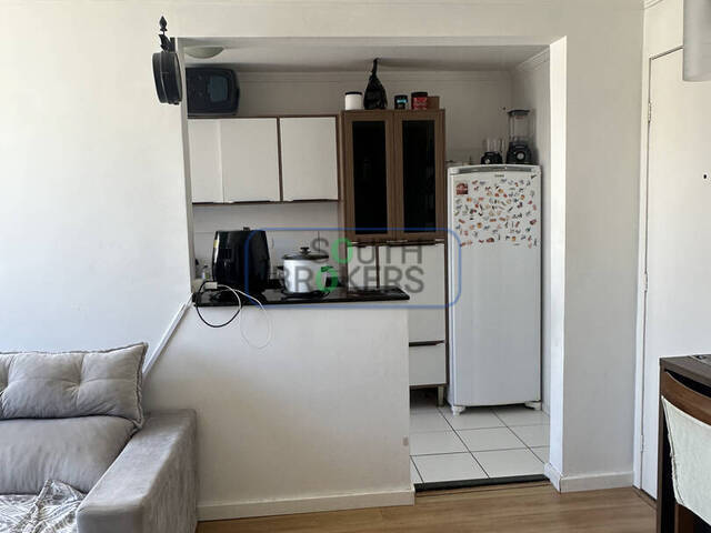 #543 - Apartamento para Venda em São José dos Pinhais - PR